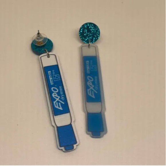 ⭐️💍 FREE Sharpie Pen College School Teacher Appreciation Artsy Pop Art Earrings - Picture 6 of 8